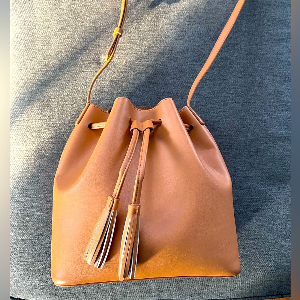J.Crew tan bucket purse. Like new.
